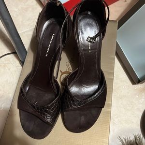 ❤️❤️❤️banana republic made in Italy sandals